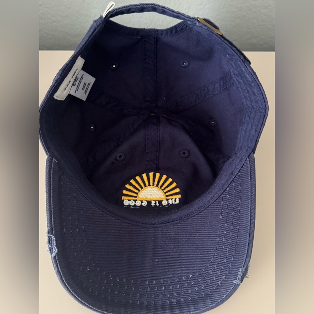 Life is Good Hat NWOT - Picture 2 of 3